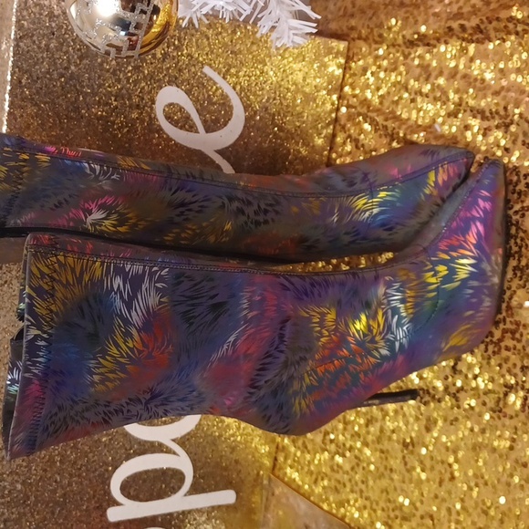 Bella Luna Shoes - Glam Boots